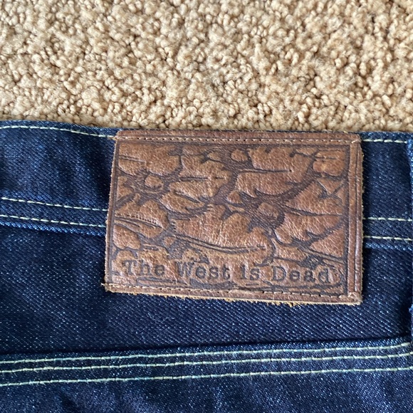 West Is Dead Selvedge denim - Picture 3 of 5